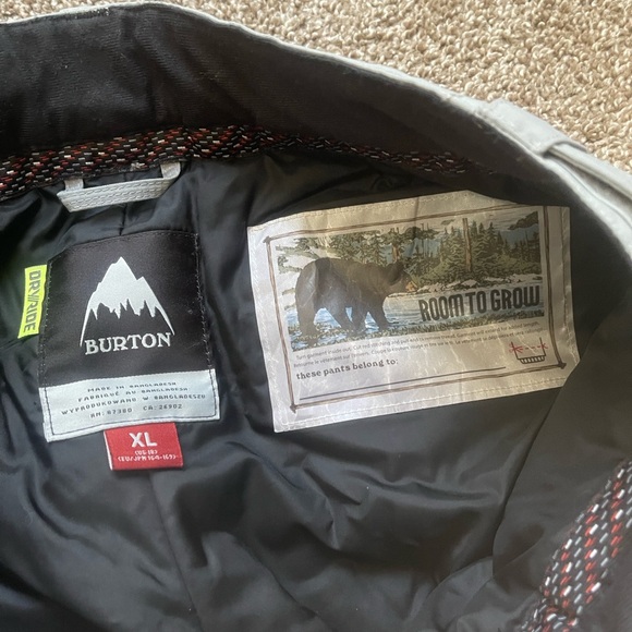 Burton Boy’s Light Gray Snow Pants - Picture 4 of 6